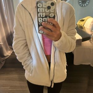 white north face jacket. women’s